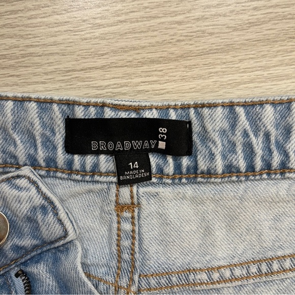 Broadway 38 Denim Light Wash Cargo Midi Front Slit Blue Denim Skirt Size 14 - Picture 6 of 11